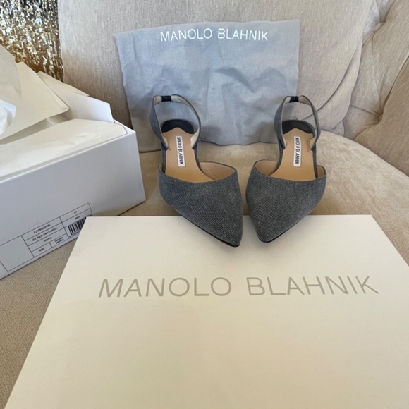 Manolo Blahnik Carolyne Denim Blue Pumps 37 - Picture 5 of 10